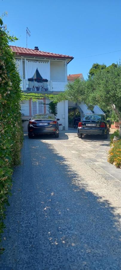 Sobe Sotic Bed & Breakfast ราบ ภายนอก รูปภาพ