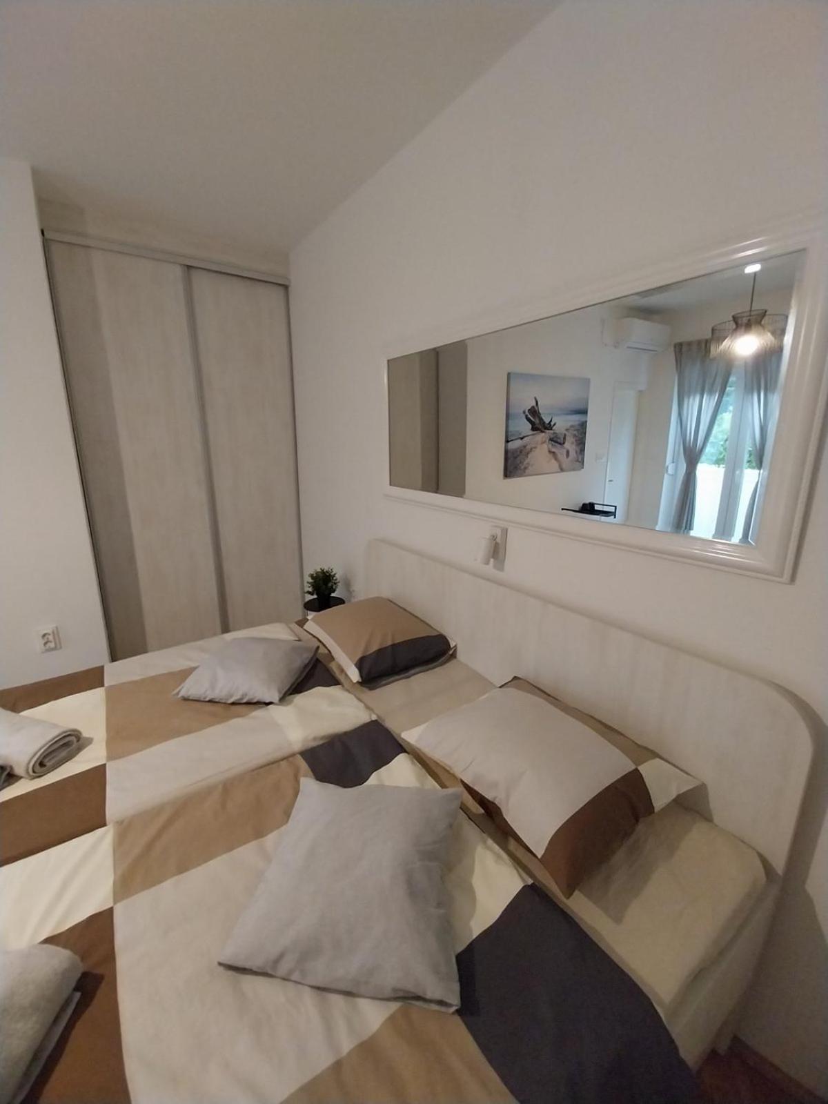 Sobe Sotic Bed & Breakfast ราบ ภายนอก รูปภาพ